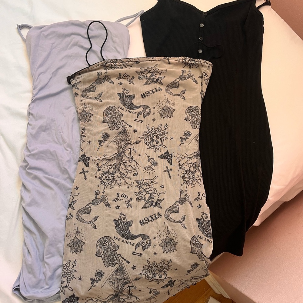 Beige Tattoo-Print Strapless Dress